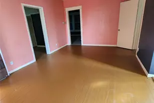 4401 Ave Q 1/2, Galveston, TX 77550 - Photo 2