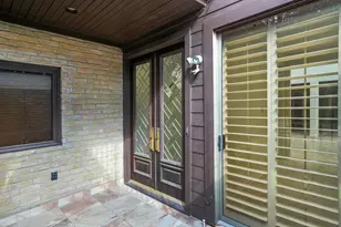 201 Vanderpool Ln, Houston, TX 77024 - Photo 2
