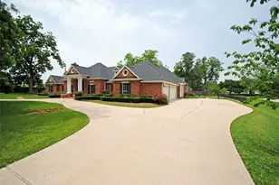 33218 W Forest Ct, Fulshear, TX 77441 - Photo 16