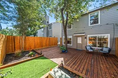 258 Sentry Maple Place, The Woodlands, TX 77382 - Photo 4