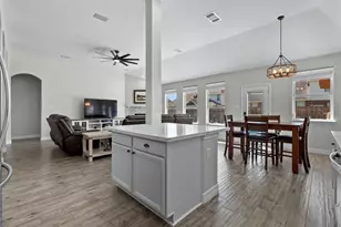 2201 Lilyglen Ct, League City, TX 77573 - Photo 20