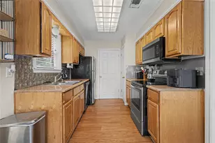 3013 Pierre Pl, College Station, TX 77845 - Photo 8