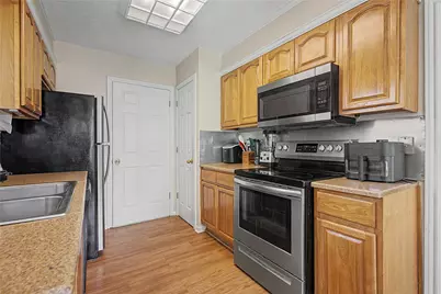 3013 Pierre Place, College Station, TX 77845 - Photo 10