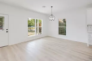 1800 Brookhaven St, Bryan, TX 77803 - Photo 8