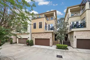 2041 W 14th 1/2 St, Houston, TX 77008 - Photo 32