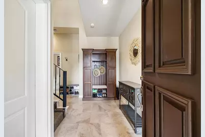 2041 W 14th 1/2 Street, Houston, TX 77008 - Photo 8