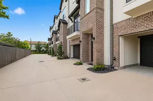 913 Oak St, Houston, TX 77018 - Photo 4