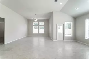 426 Riesling Dr, Alvin, TX 77511 - Photo 8