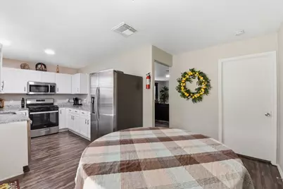 9519 Maple Green Lane, Houston, TX 77044 - Photo 6