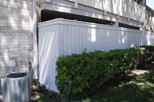 10839 Braes Bend, Houston, TX 77071 - Photo 4