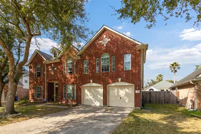 2135 Emerald Cove Drive, League City, TX 77573 - Photo 2