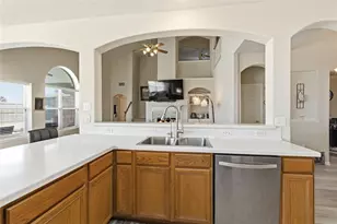 2135 Emerald Cove Dr, League City, TX 77573 - Photo 14