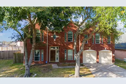 2135 Emerald Cove Drive, League City, TX 77573 - Photo 4