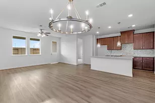 321 Redbud Rdg Dr, Brookshire, TX 77423 - Photo 4