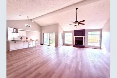 12071 Plumbrook Drive, Houston, TX 77099 - Photo 32