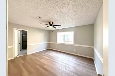 12071 Plumbrook Drive, Houston, TX 77099 - Photo 18