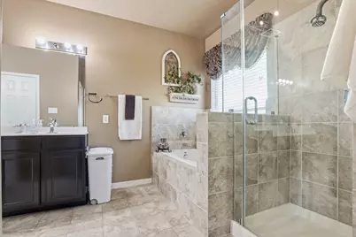 2206 Lisa Lane, Deer Park, TX 77536 - Photo 14