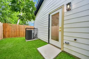 5306 Eastland St, Houston, TX 77028 - Photo 42