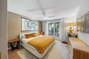 805 E 36th St, Houston, TX 77022 - Photo 16