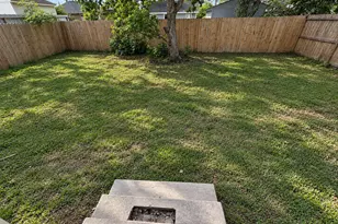 1115 Turner St, Baytown, TX 77520 - Photo 12