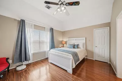 1606 Clearwater Creek Drive, Sugar Land, TX 77478 - Photo 30