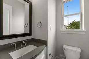 3709 Somerset Commons Ln, Houston, TX 77055 - Photo 16