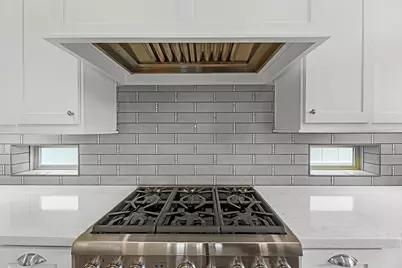 3709 Somerset Commons Lane, Houston, TX 77055 - Photo 8