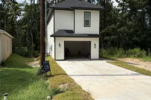 140 Oak Cir, Livingston, TX 77351 - Photo 2