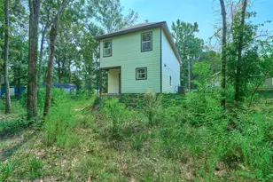 140 Oak Cir, Livingston, TX 77351 - Photo 32