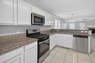 639 Regal Hollow Ln, Houston, TX 77073 - Photo 4