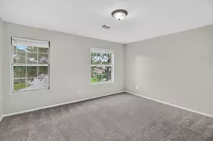 639 Regal Hollow Ln, Houston, TX 77073 - Photo 18