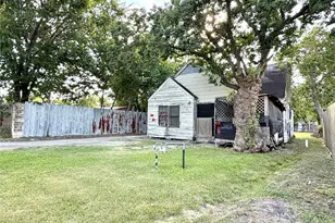 2936 Golfcrest Blvd, Houston, TX 77087 - Photo 2