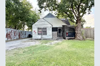 2936 Golfcrest Boulevard, Houston, TX 77087 - Photo 1
