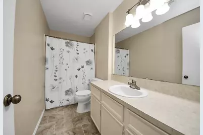 14219 Swanfield Dr, Houston, TX 77083 - Photo 28