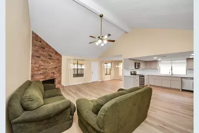 14219 Swanfield Dr, Houston, TX 77083 - Photo 16