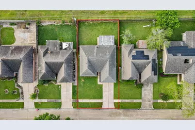 14219 Swanfield Dr, Houston, TX 77083 - Photo 2