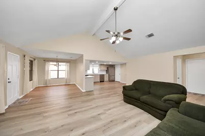 14219 Swanfield Dr, Houston, TX 77083 - Photo 14