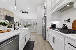 87 Waterford Way, Montgomery, TX 77356 - Photo 14