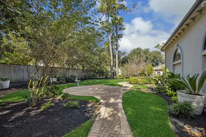 11722 Claywood Street, Houston, TX 77024 - Photo 26