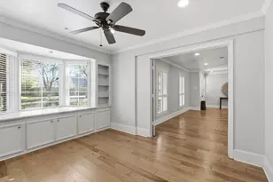 808 Chimney Rock Rd, Houston, TX 77056 - Photo 16