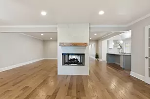 808 Chimney Rock Rd, Houston, TX 77056 - Photo 14