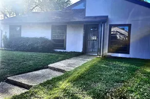 5853 Village Forest Ct, Houston, TX 77092 - Photo 8