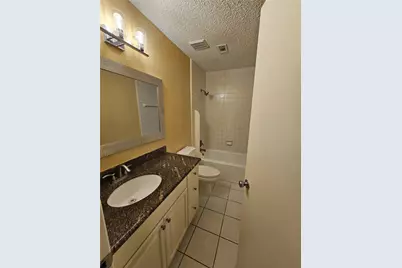 5853 Village Forest Court, Houston, TX 77092 - Photo 18