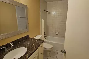 5853 Village Forest Ct, Houston, TX 77092 - Photo 18