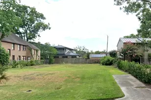 2131 Maroneal St, Houston, TX 77030 - Photo 1