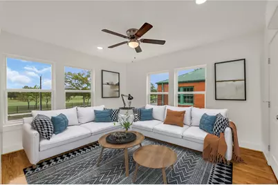 6644 Lawndale Street #2, Houston, TX 77023 - Photo 2