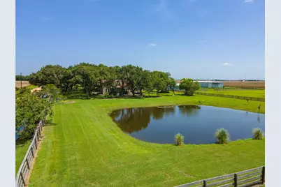 8711 County Road 403, El Campo, TX 77437 - Photo 4