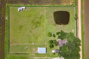 8711 Co Rd 403, El Campo, TX 77437 - Photo 2
