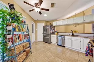 1914 Audubon Ct, Richmond, TX 77406 - Photo 12