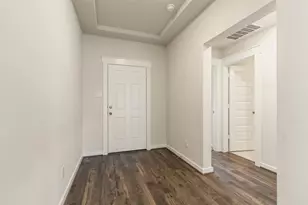 11881 Stratosphere St, Conroe, TX 77303 - Photo 6